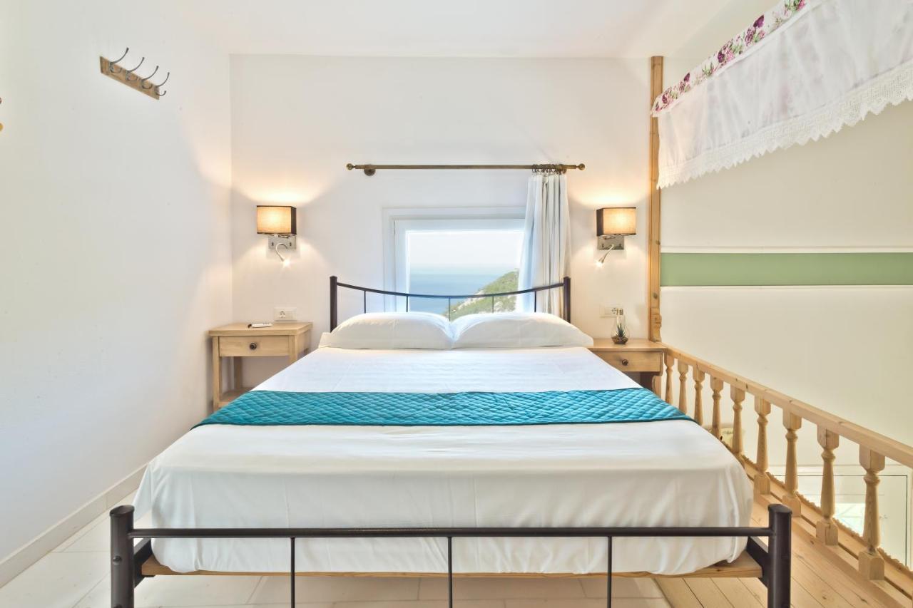 Mountain & Sea Villa Kyra Panagia ภายนอก รูปภาพ